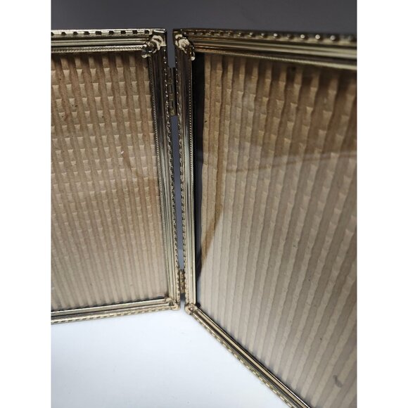 Ornate Brass Free Standing Double Picture Frame Vintage - Picture 4 of 10